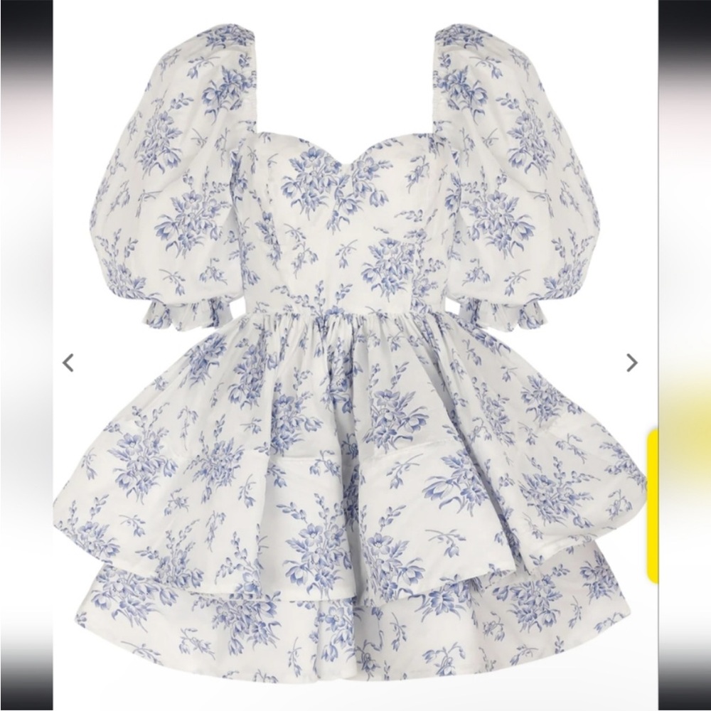 Selkie Bed & Breakfast Vacation Dress. Size large. New with tags. Blue and white